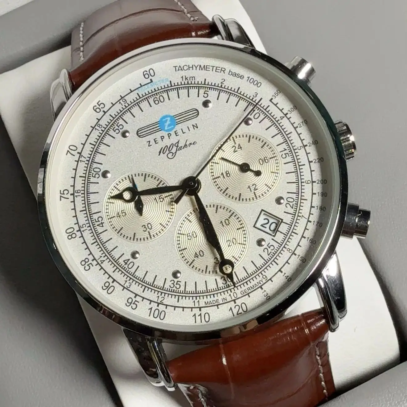Памятные мужские часы Zeppelin – обзор и цена Smartwatch Trending Watches For Men